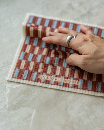 Uncommon Sponge Cloth