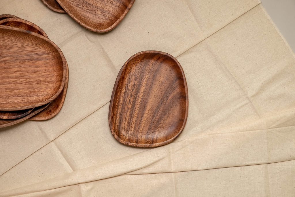 Kai Asymmetric Plate