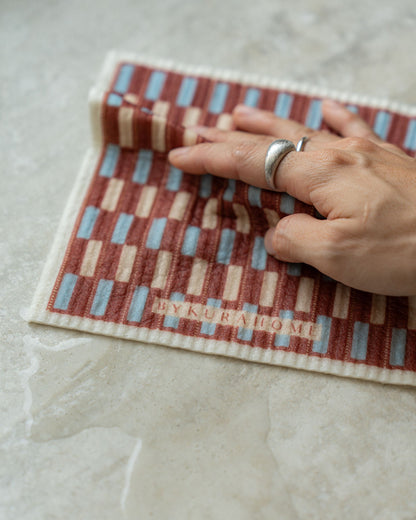 Uncommon Sponge Cloth
