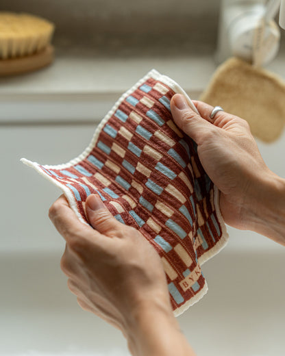 Uncommon Sponge Cloth