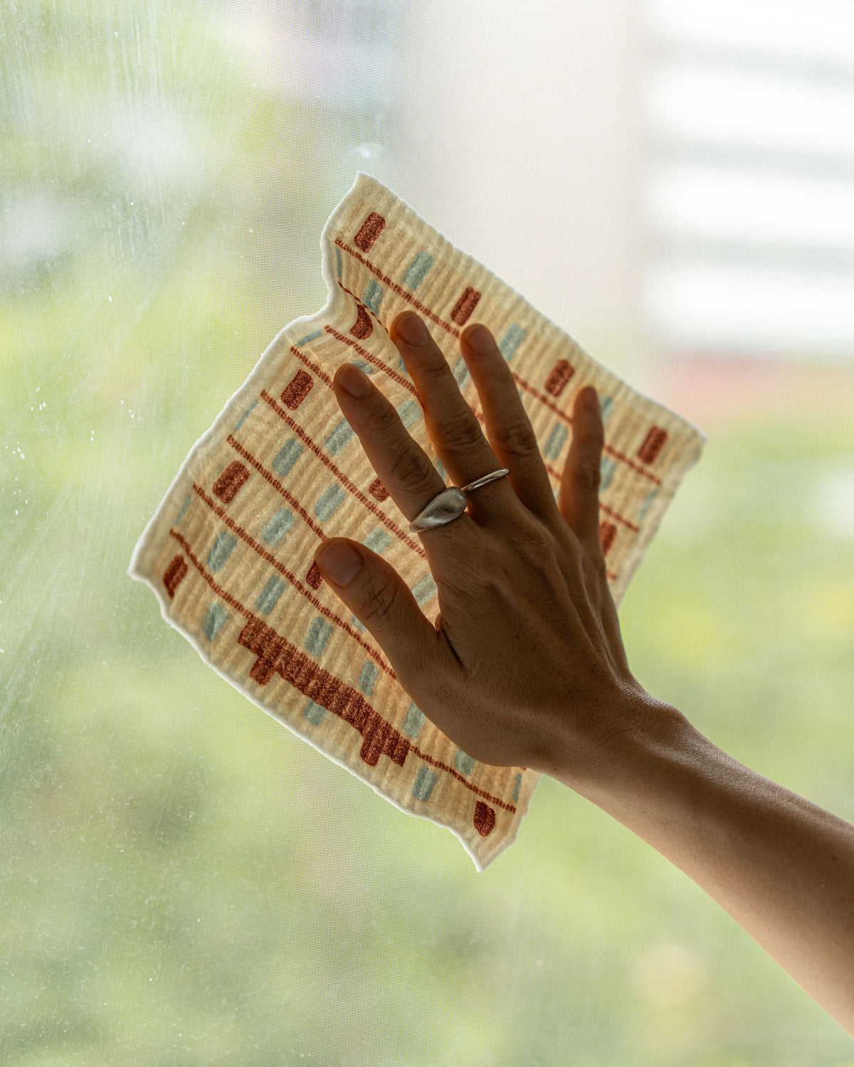Uncommon Sponge Cloth