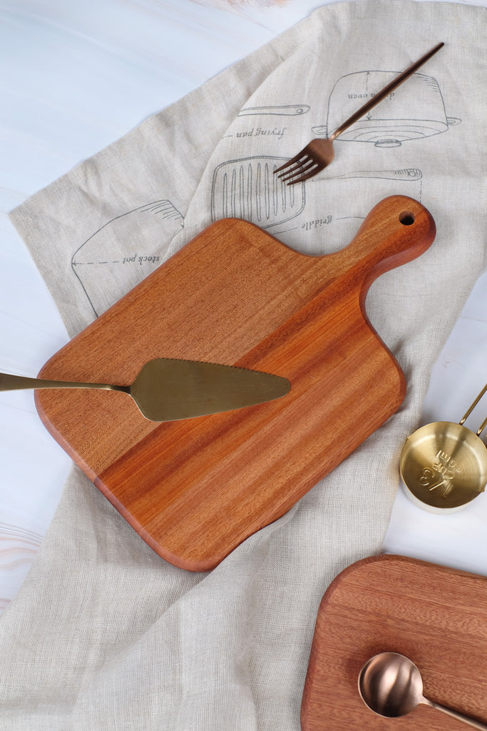 Kai Serving Board with Handle